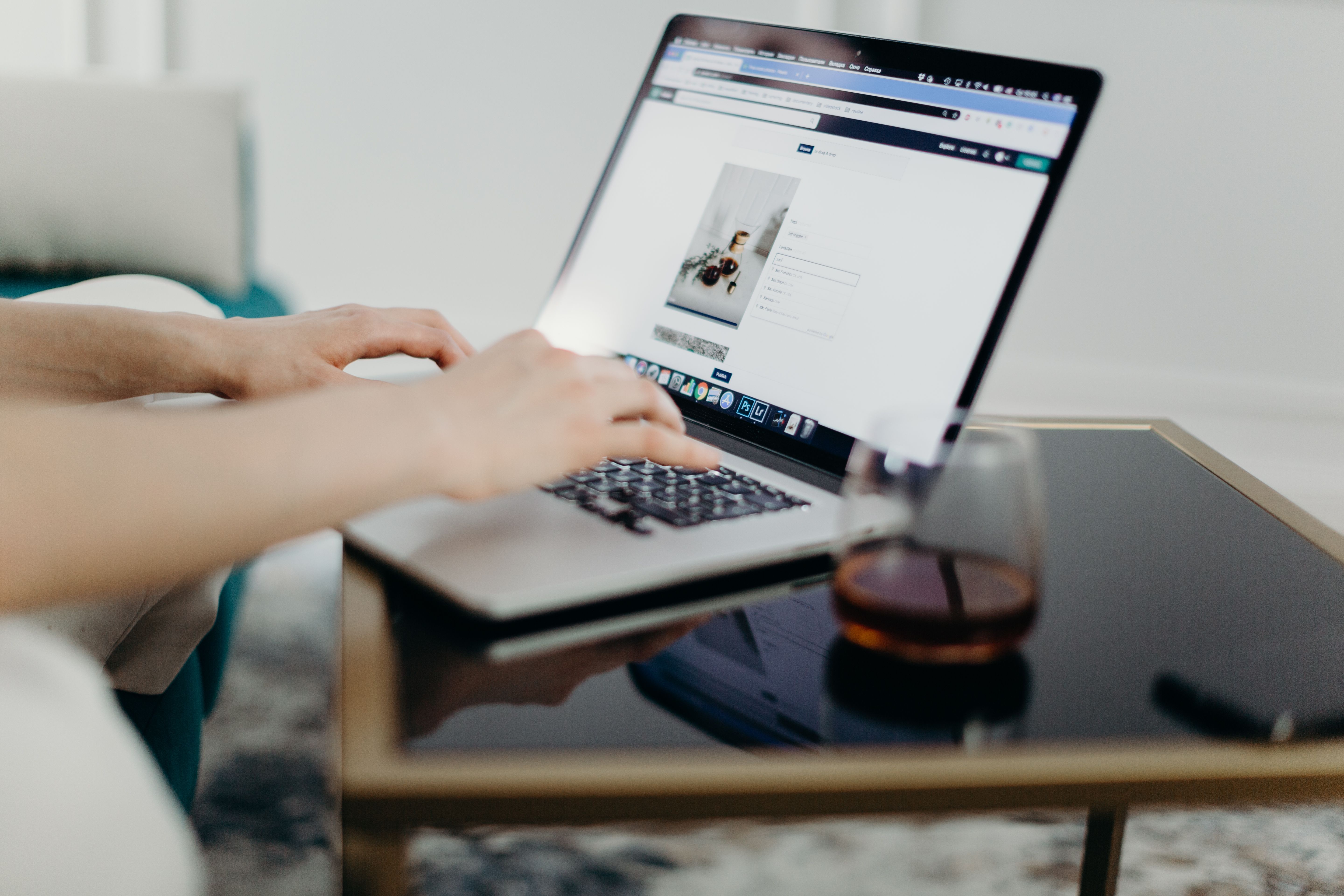 Beginner's Guide to Making Money Blogging: How to Start and Succeed